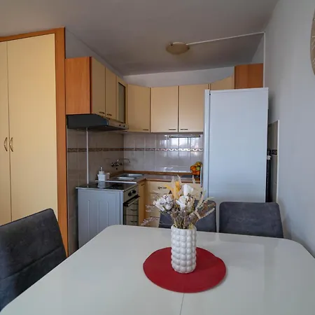 Tonka Apartamento *